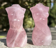 Load image into Gallery viewer, Natural Rose Quartz Female Model,Crystal Skull, Female Model Carving,Home Decor,Crystal gift
