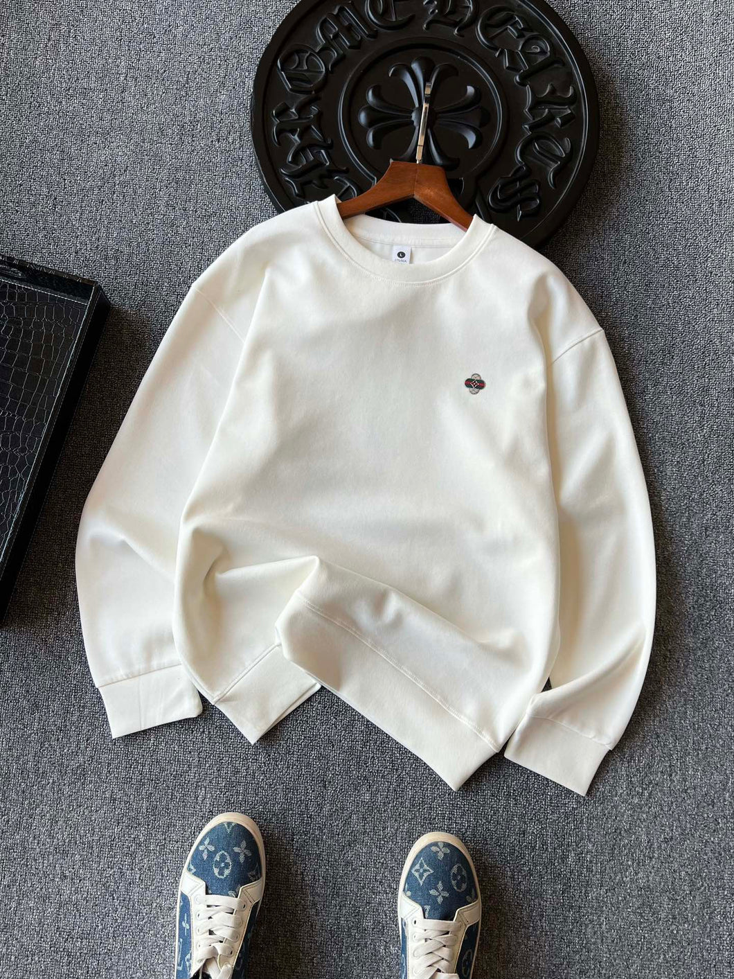 Louis Vuitton/LV Louis Vuitton counter new product high luxury air cotton round neck sweatshirt